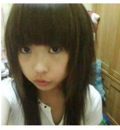 嘲笑00后脑残