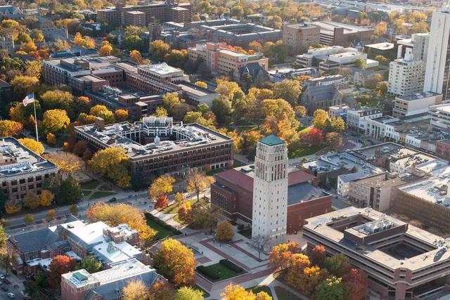 密歇根大学(umich)